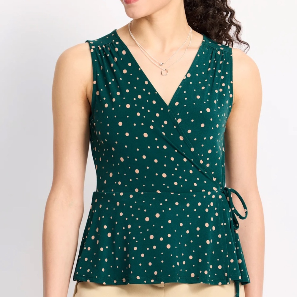Green Polka Dot‎ Wrap Top